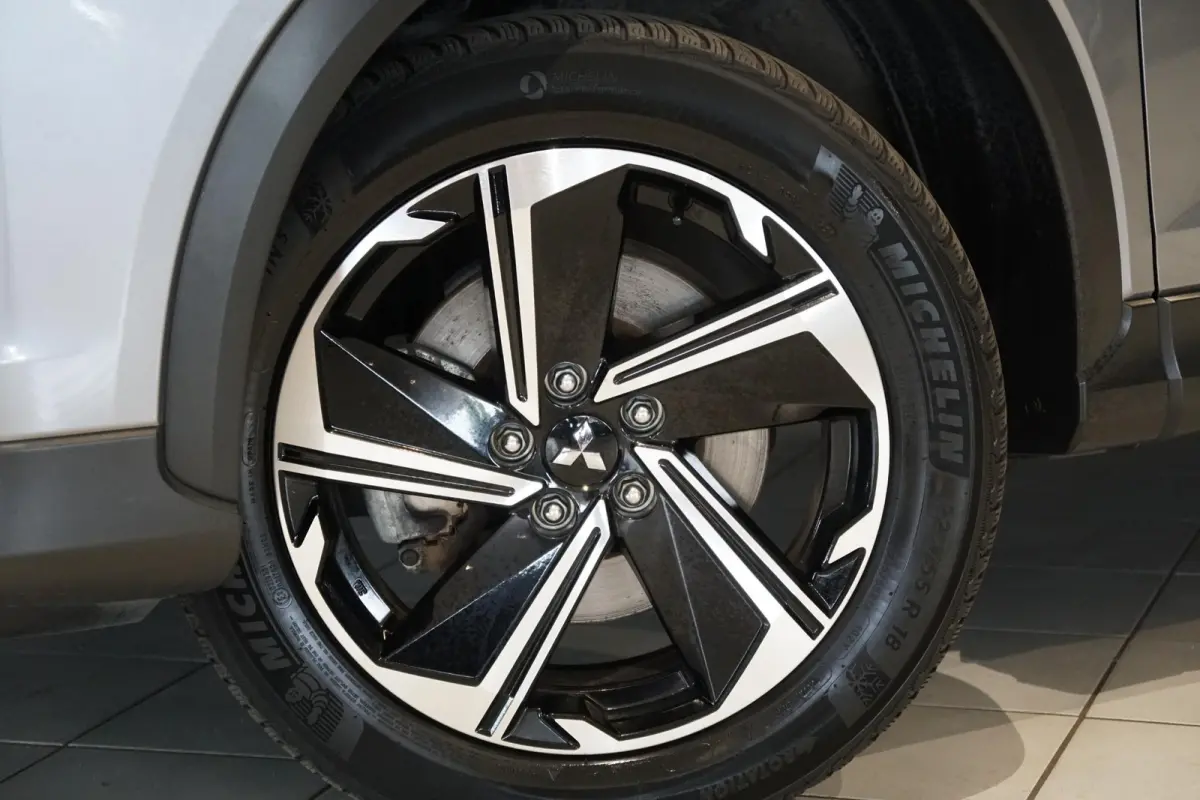 2.4 PHEV First Edition + HEAD-UP /  360 CAMERA /