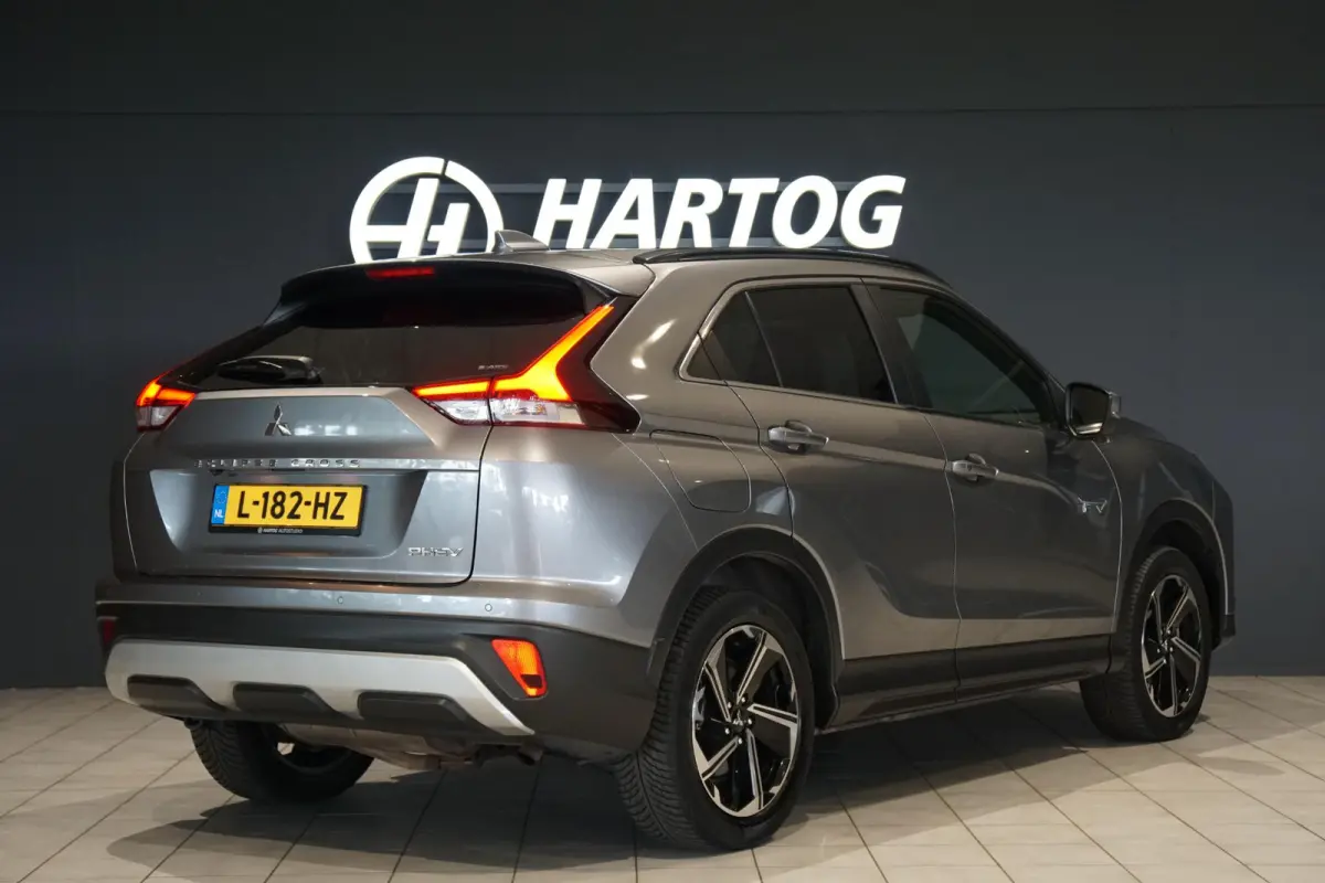 2.4 PHEV First Edition + HEAD-UP /  360 CAMERA /