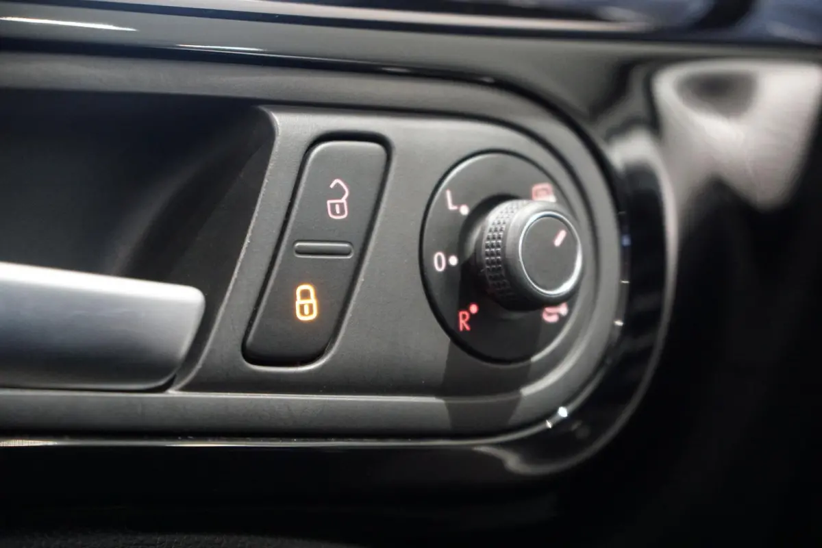 1.2 TSI Club + CAMERA / XENON / APPLE CARPLAY