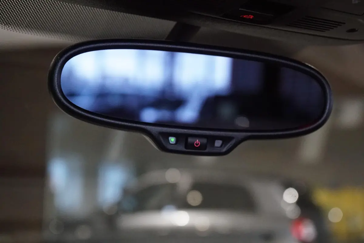 1.2 TSI Club + CAMERA / XENON / APPLE CARPLAY