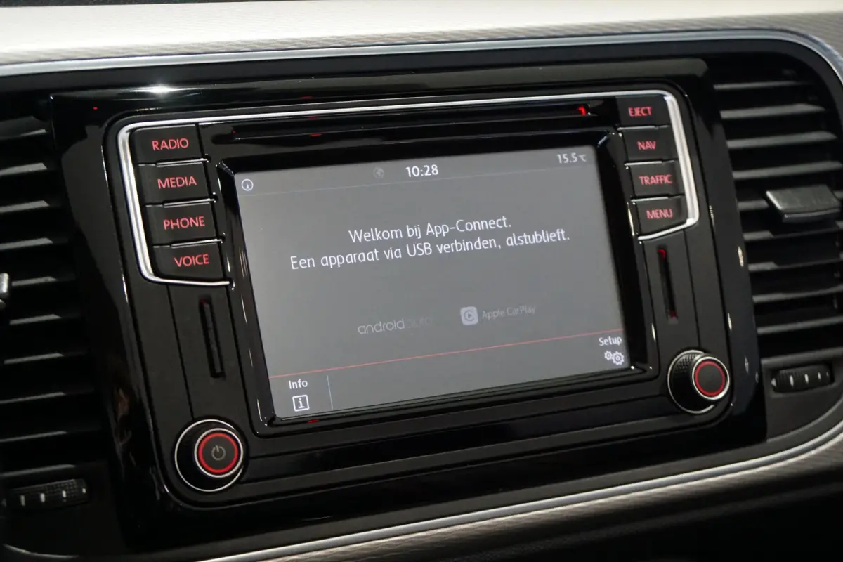 1.2 TSI Club + CAMERA / XENON / APPLE CARPLAY