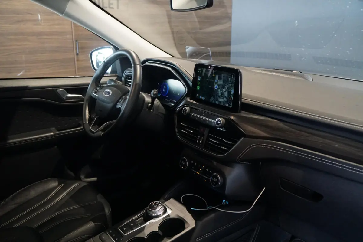 2.5 PHEV Vignale + PANORAMA / HEAD-UP / B&O / LEDER / APPLE CARPLAY