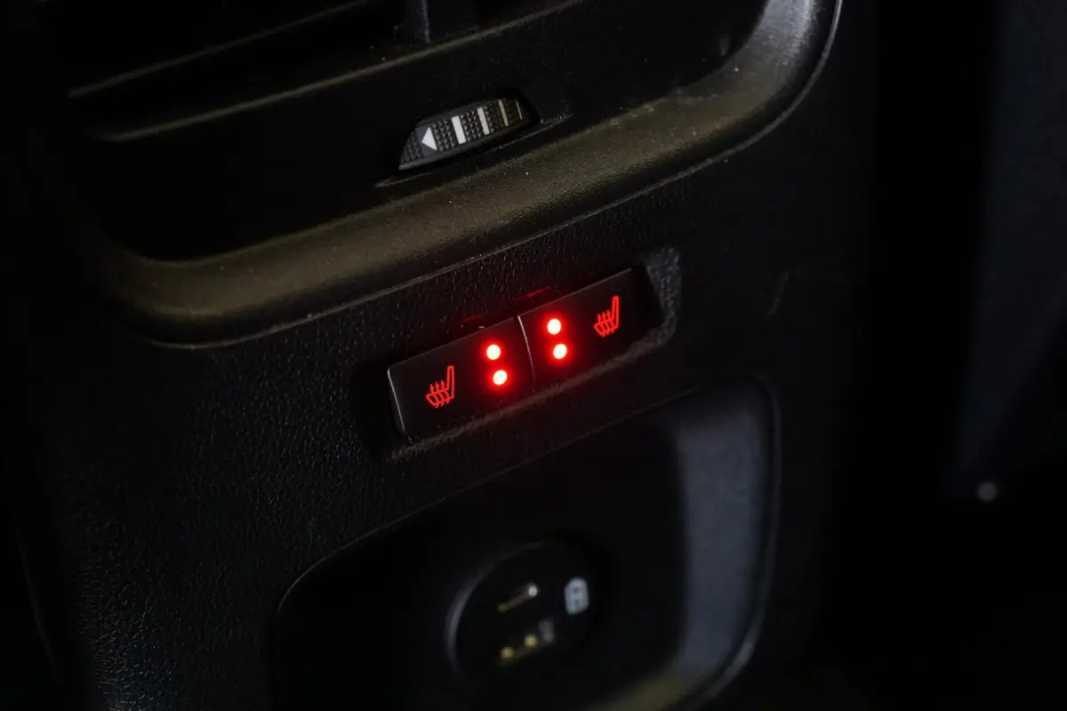 2.5 PHEV Vignale + PANORAMA / HEAD-UP / B&O / LEDER / APPLE CARPLAY