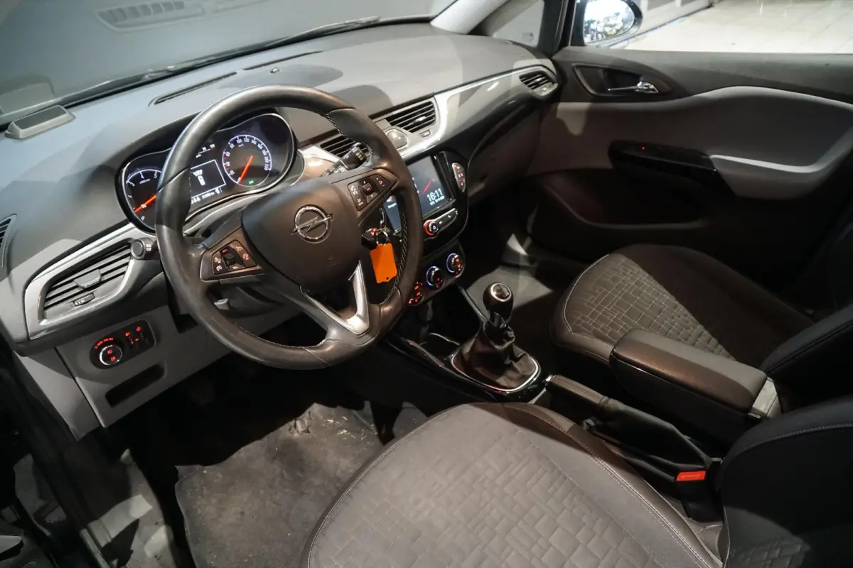 1.0 Turbo Innovation + CAMERA / APPLE CARPLAY / STOELVERWARMING