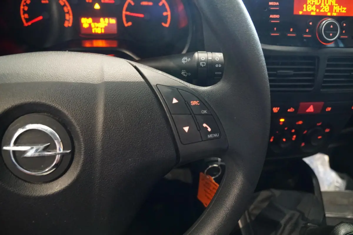 1.3 CDTi L1H1 Edition