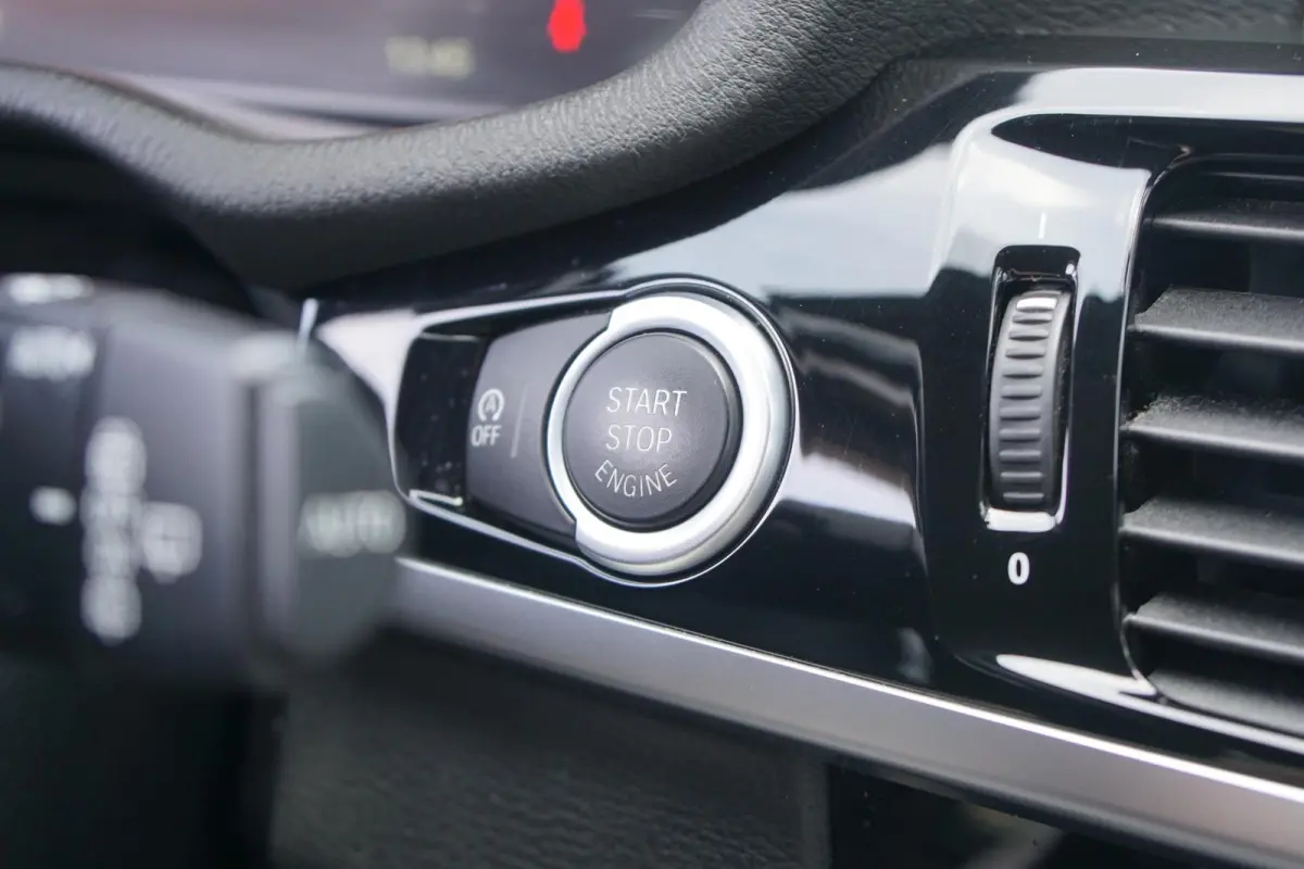 sDrive20i Centennial High Executive M SPORT * facelift* + 2400KG TREKGEWICHT / CAMERA