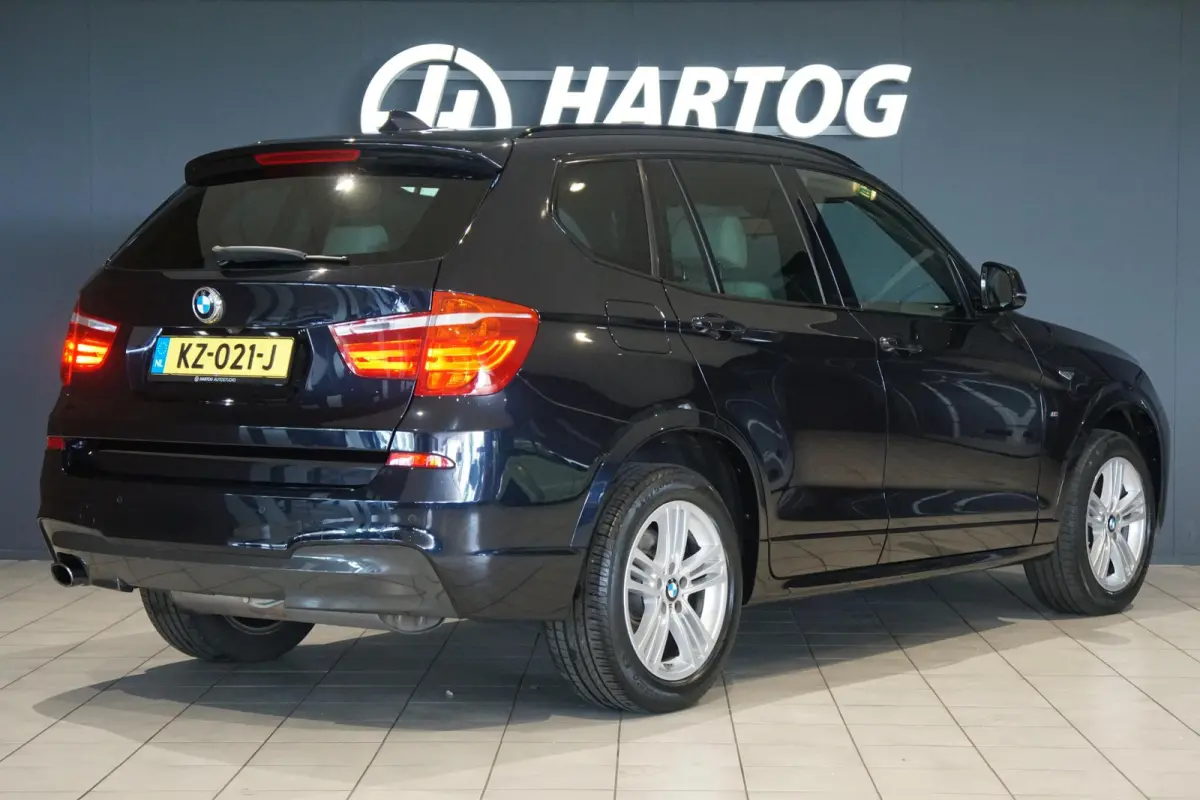 sDrive20i Centennial High Executive M SPORT * facelift* + 2400KG TREKGEWICHT / CAMERA