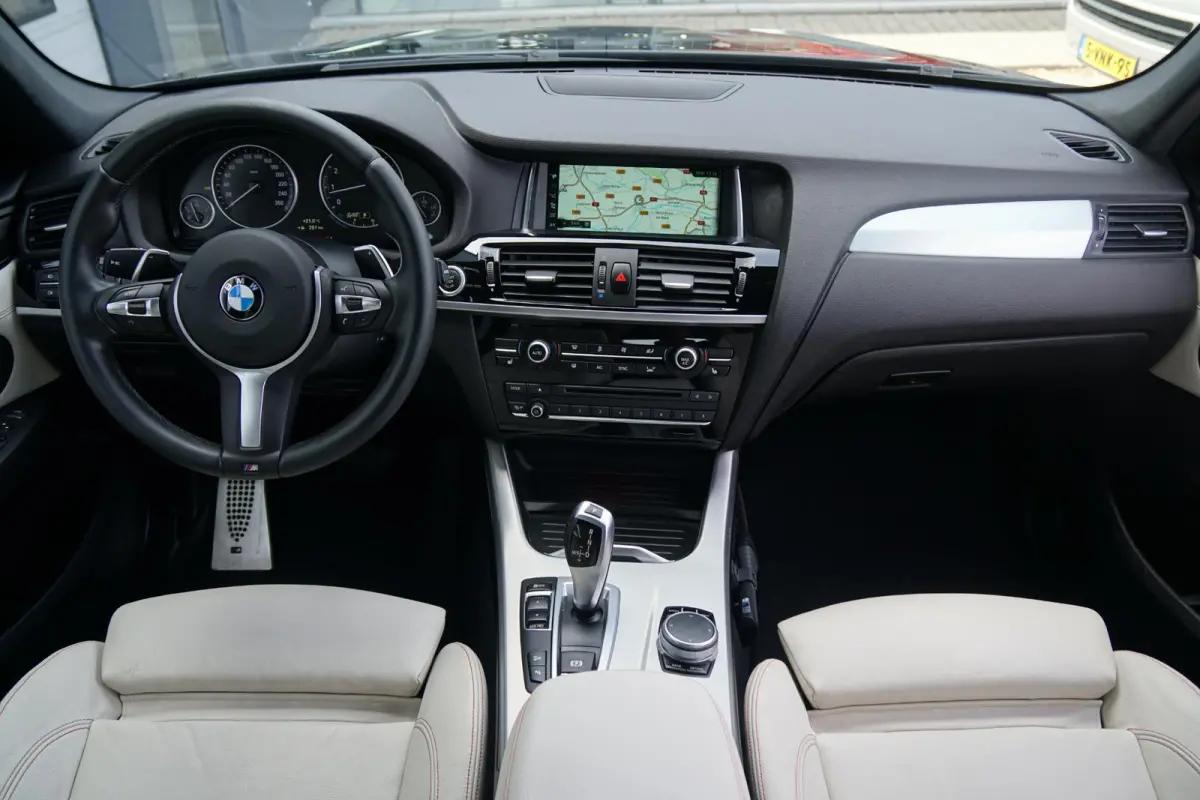 sDrive20i Centennial High Executive M SPORT * facelift* + 2400KG TREKGEWICHT / CAMERA