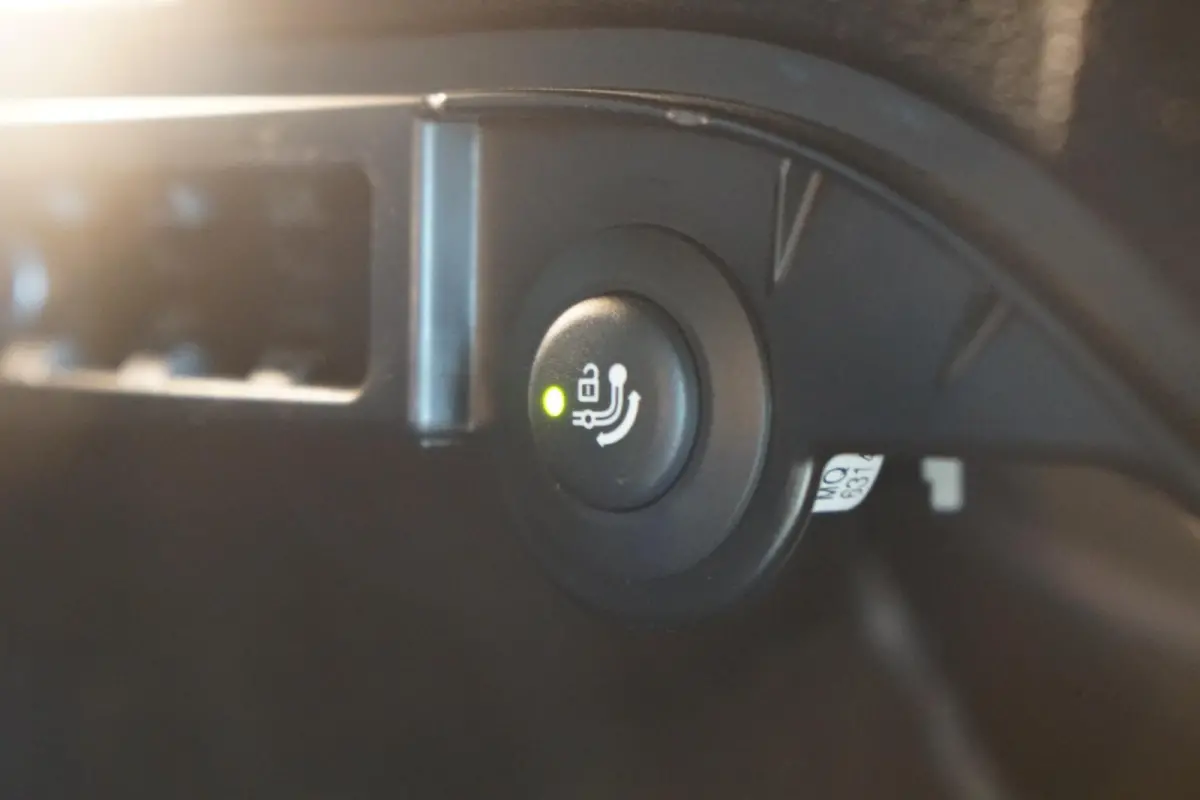 sDrive20i Centennial High Executive M SPORT * facelift* + 2400KG TREKGEWICHT / CAMERA