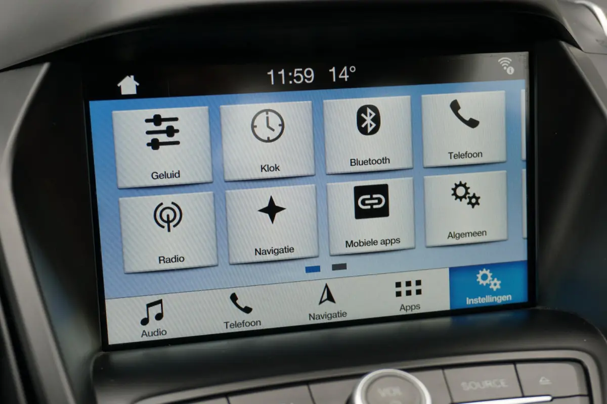 1.5 EcoBoost Trend Ultimate *eerste eigenaar* + CAMERA / APPLE CARPLAY / TREKHAAK