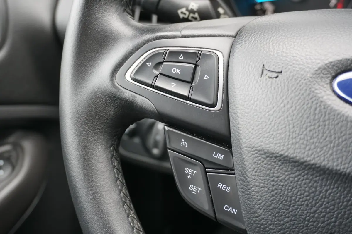 1.5 EcoBoost Trend Ultimate *eerste eigenaar* + CAMERA / APPLE CARPLAY / TREKHAAK