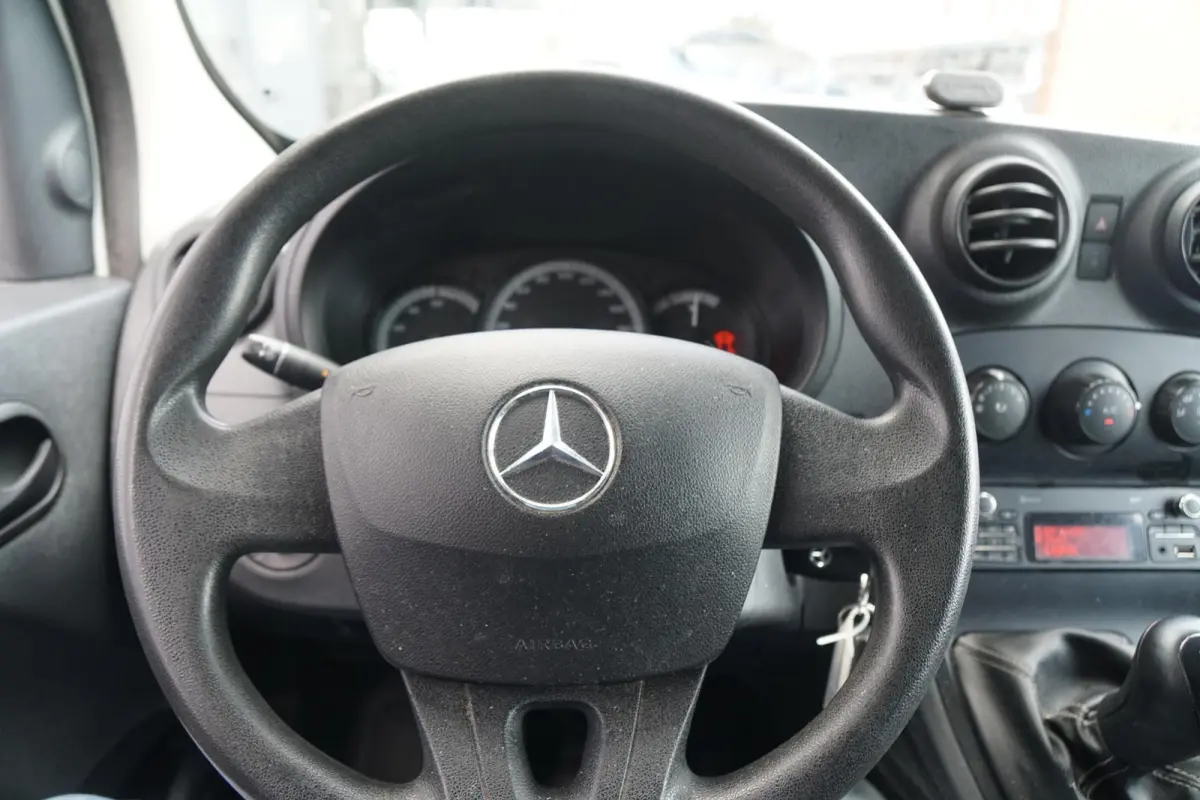 109 CDI BlueEFFICIENCY Extra Lang + TREKHAAK / AIRCO / PDC