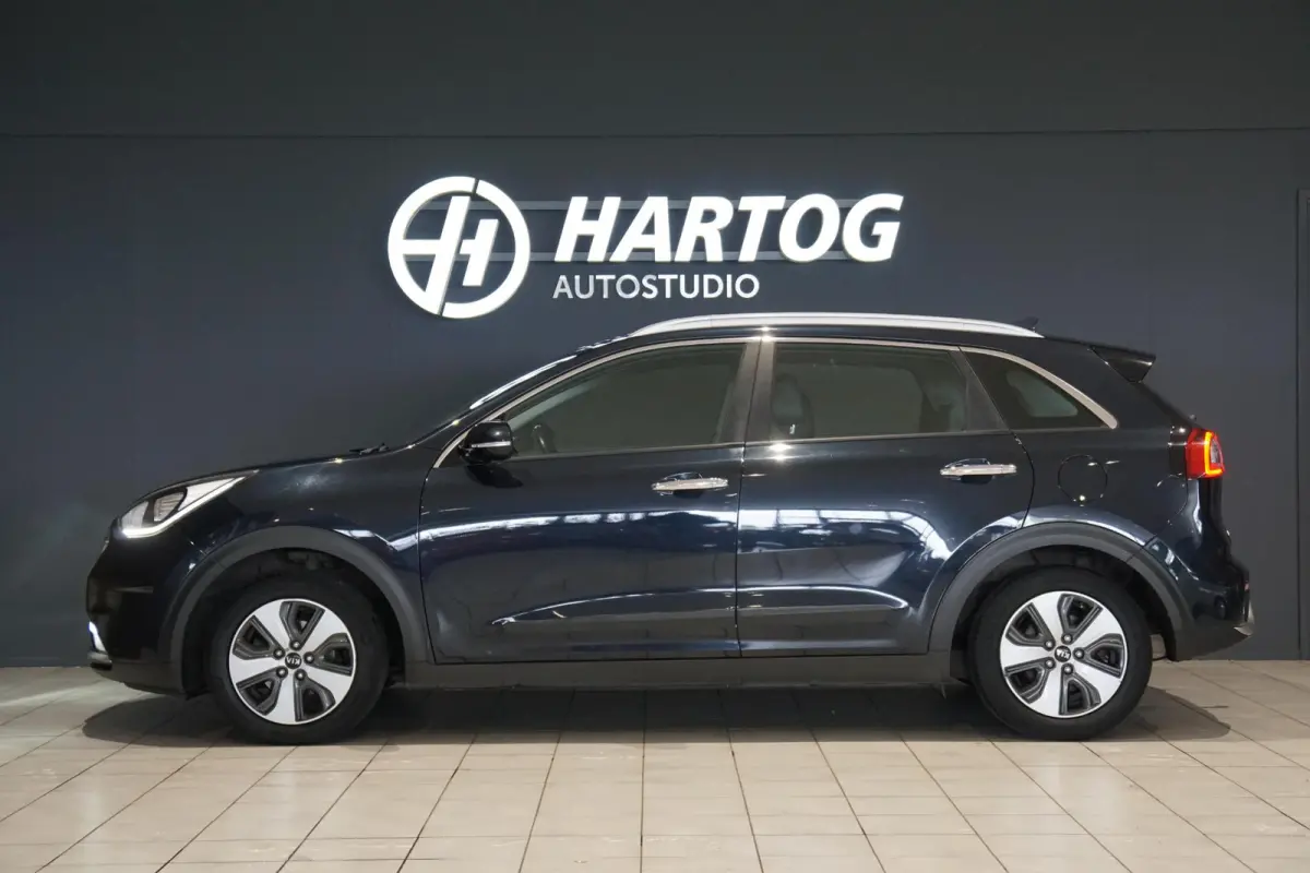 1.6 GDi Hybrid First Edition + TREKHAAK / CAMERA / CARPLAY / NAVIGATIE