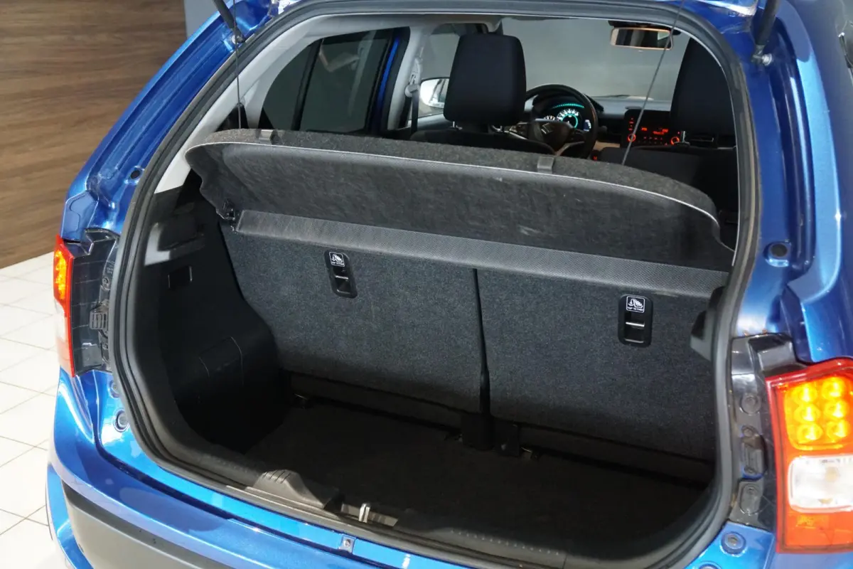 1.2 Stijl + LED / KEYLESS / STOELVERWARMING / CLIMATE CONTROL