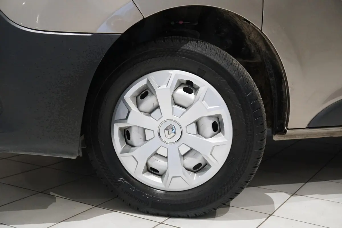 1.6 dCi T29 L2H1 Comfort + TREKHAAK