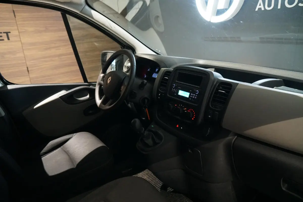 1.6 dCi T29 L2H1 Comfort + TREKHAAK
