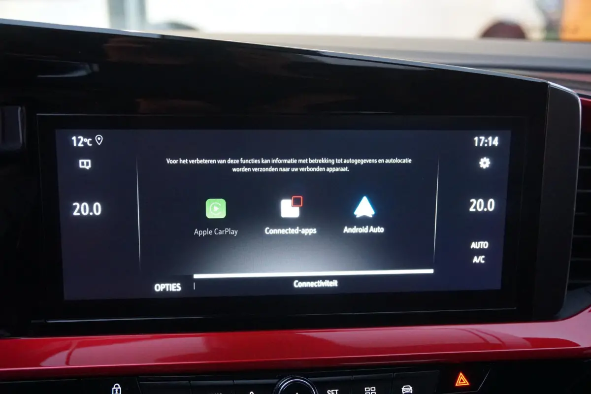 1.2 Turbo GS + CAMERA / STOELVERWARMING / NAVIGATIE