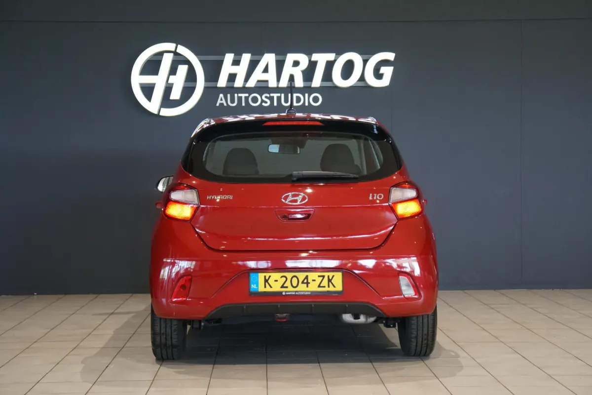 1.0 Comfort Smart + CAMERA / CARPLAY / NAVIGATIE