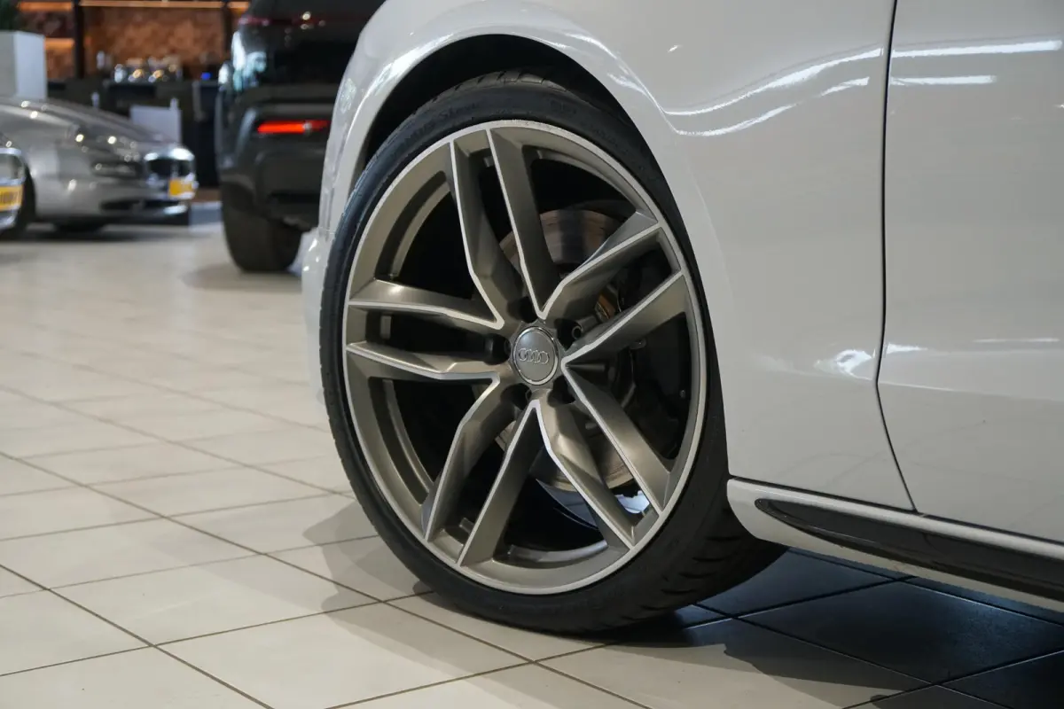 3.0 TDI quattro Suzuka Grau 3x S-Line + PANO / B&O / MEMORY / CRUISE CONTROL ADAPTIEF