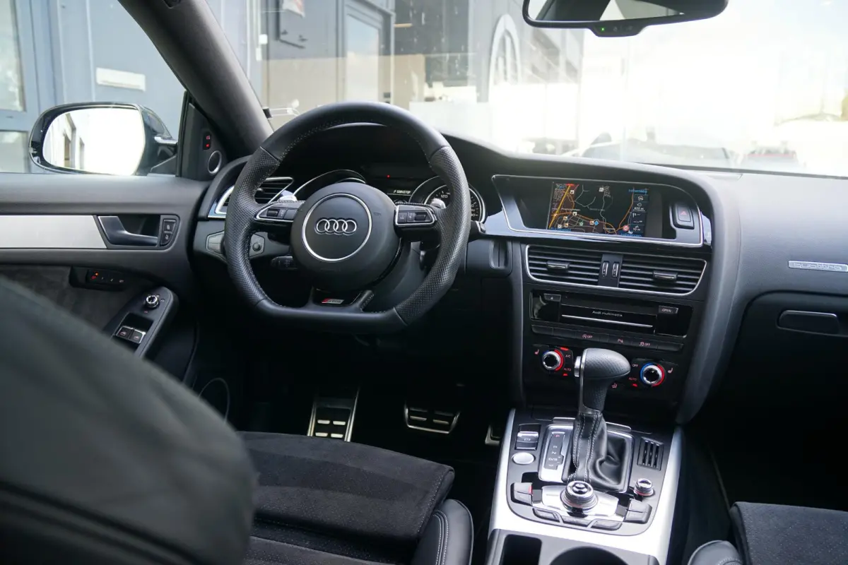 3.0 TDI quattro Suzuka Grau 3x S-Line + PANO / B&O / MEMORY / CRUISE CONTROL ADAPTIEF