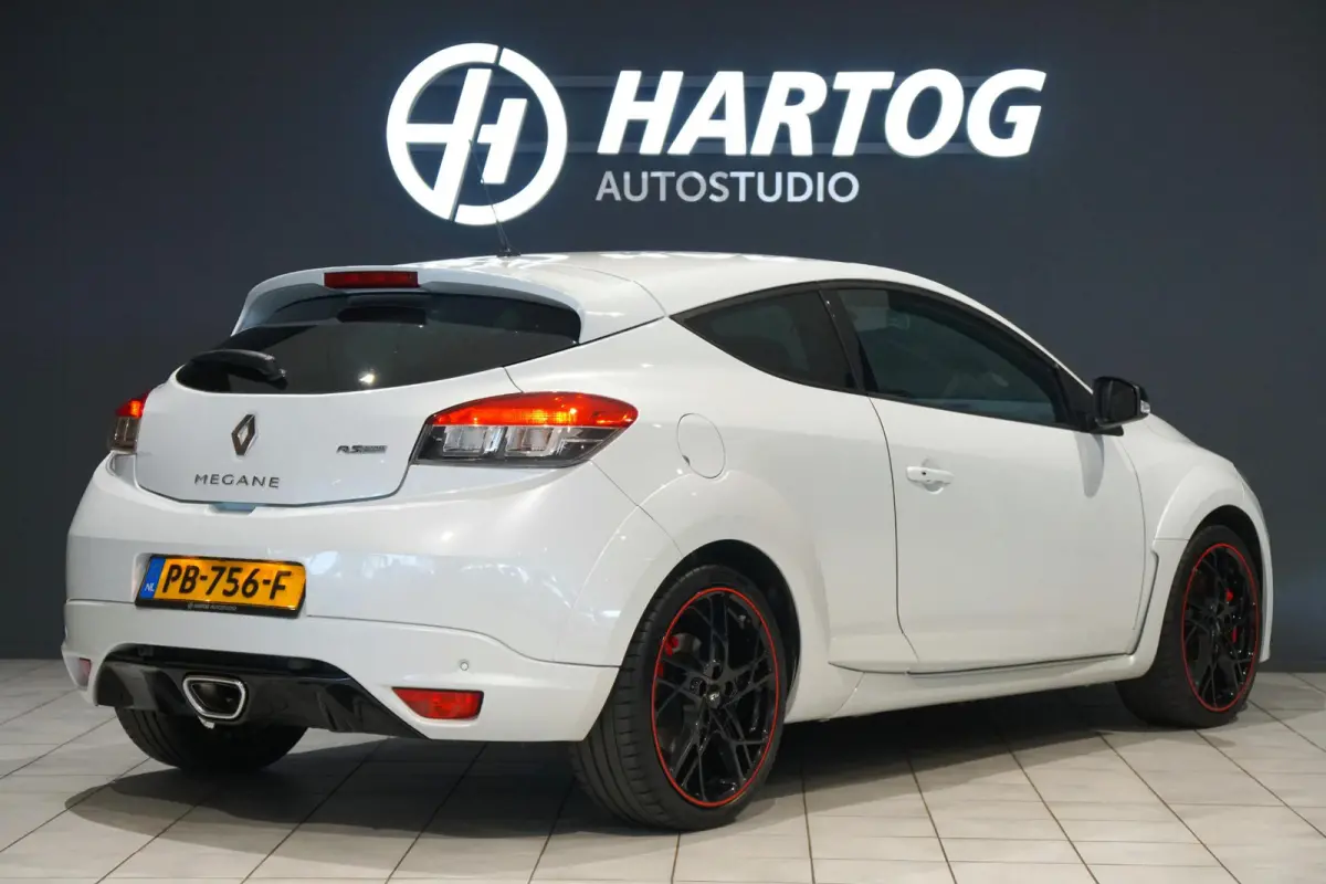 2.0 Turbo Renault Sport 275 pk RS + PACK CHASSIS CUP / R-LINK / CAMERA