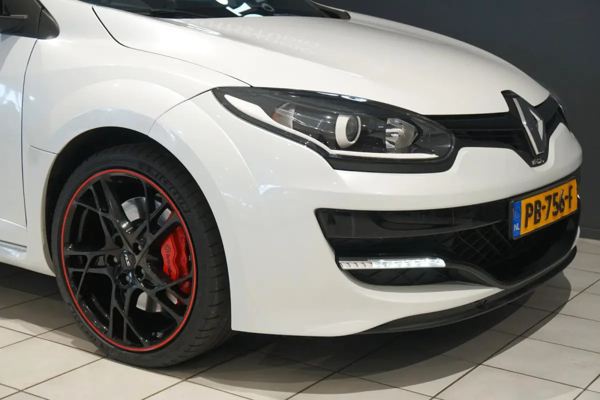 2.0 Turbo Renault Sport 275 pk RS + PACK CHASSIS CUP / R-LINK / CAMERA