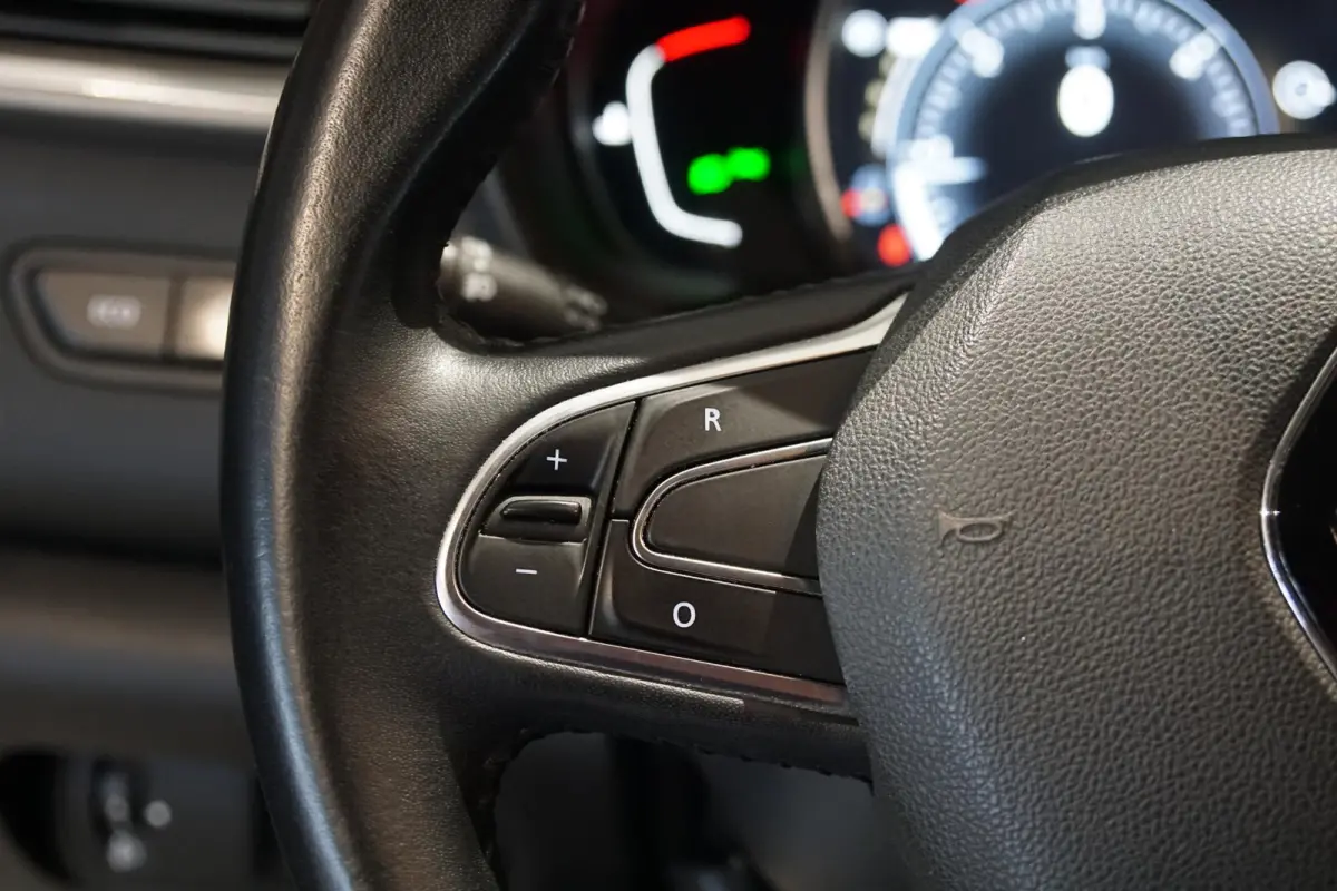 1.5 dCi Intens *INCL. BTW* + AUTOMAAT / STOELVERWARMING