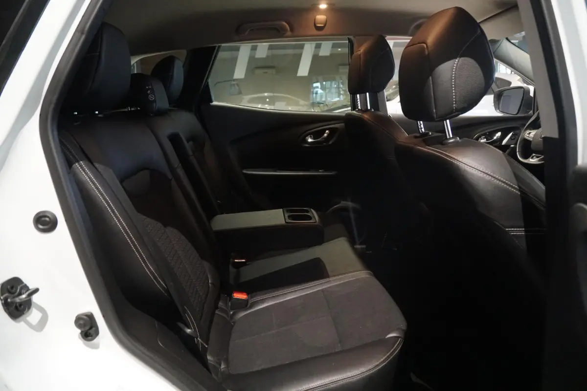 1.5 dCi Intens *INCL. BTW* + AUTOMAAT / STOELVERWARMING
