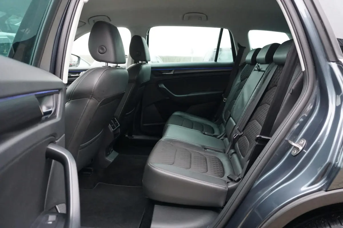 1.5 TSI Business Edition + SPORTSTOELEN / CAMERA / TREKHAAK ELEKTRISCH