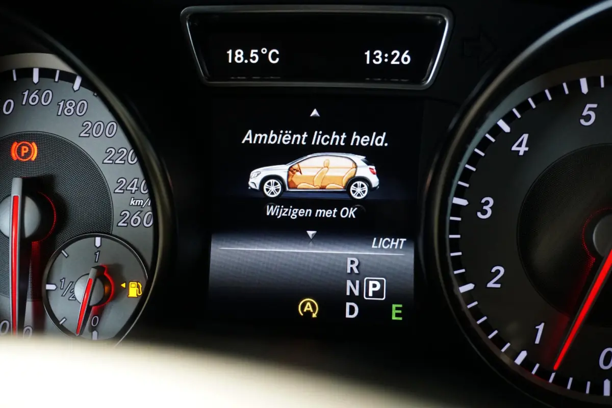 180 Ambition + STOELVERWARMING / LEDER / TREKHAAK