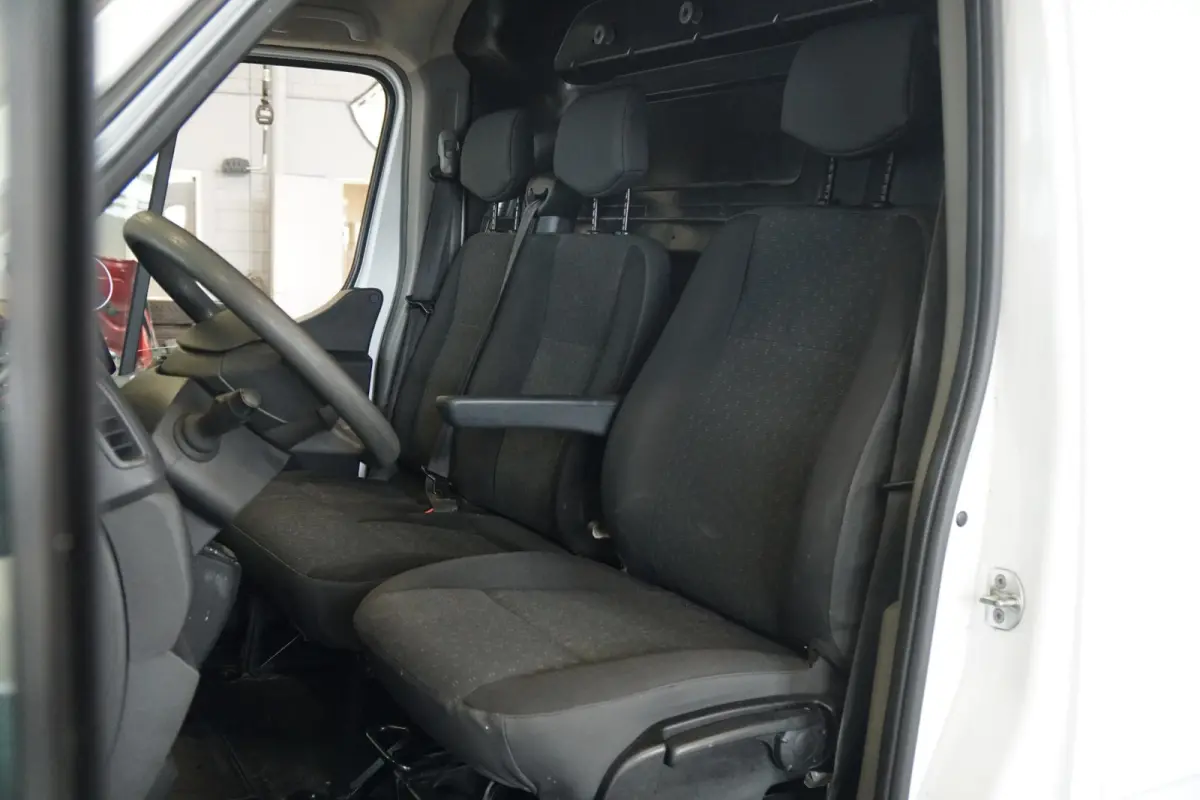 2.3 TURBO 150 PK L2H2 + 2500 KG TREKHAAK / CAMERA / CARPLAY / NAVIGATIE