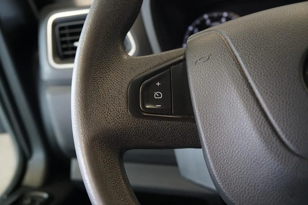 2.3 TURBO 150 PK L2H2 + 2500 KG TREKHAAK / CAMERA / CARPLAY / NAVIGATIE