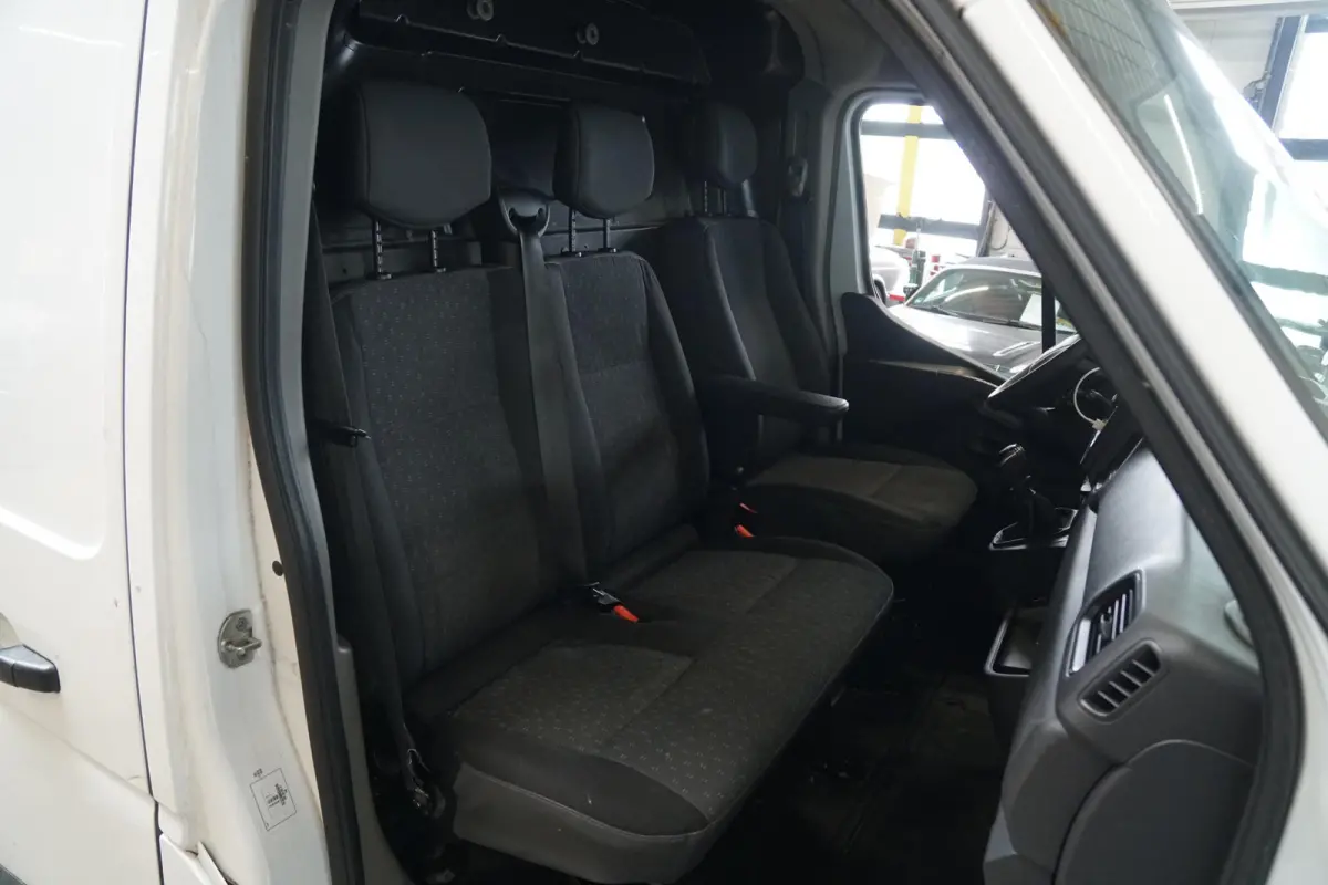 2.3 TURBO 150 PK L2H2 + 2500 KG TREKHAAK / CAMERA / CARPLAY / NAVIGATIE