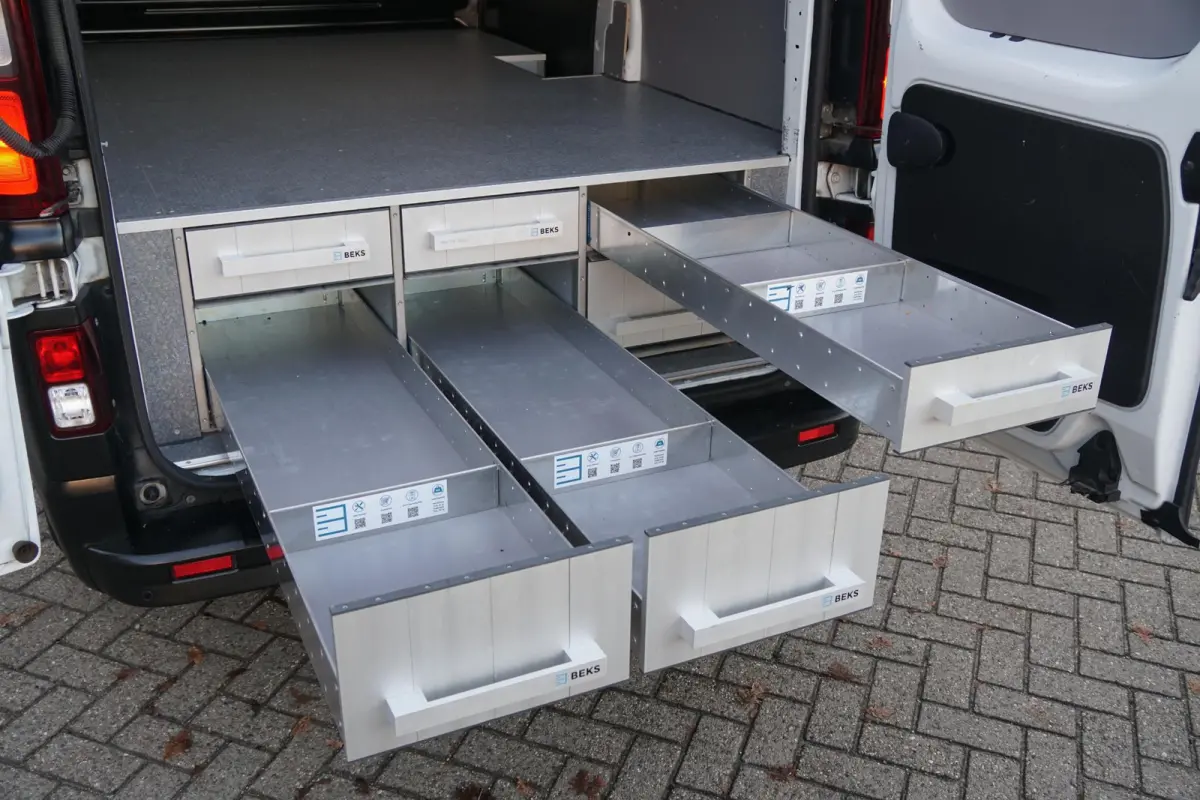 1.6 dCi 95 L1H1 Visia + INBOUW / OMVORMER / SENSOREN