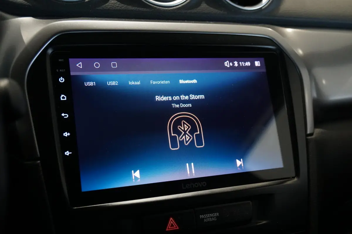 1.4 Boosterjet Select Smart Hybrid + STOELVERWARMING / CAMERA