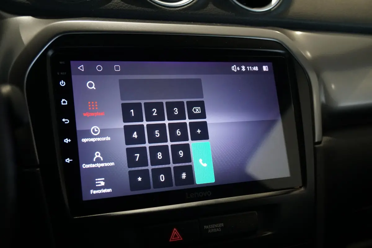 1.4 Boosterjet Select Smart Hybrid + STOELVERWARMING / CAMERA
