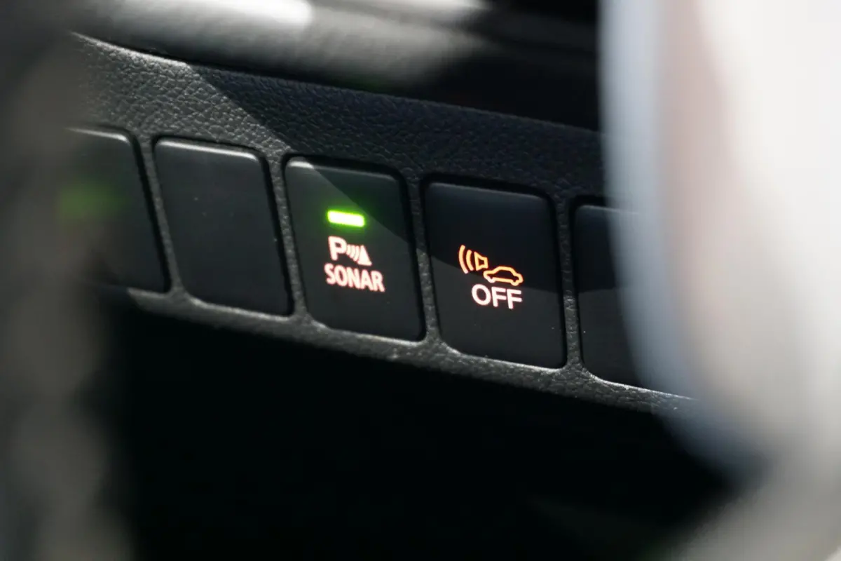 2.4 PHEV Pure + TREKHAAK / CARPLAY / CAMERA / STOELVERWARMING /