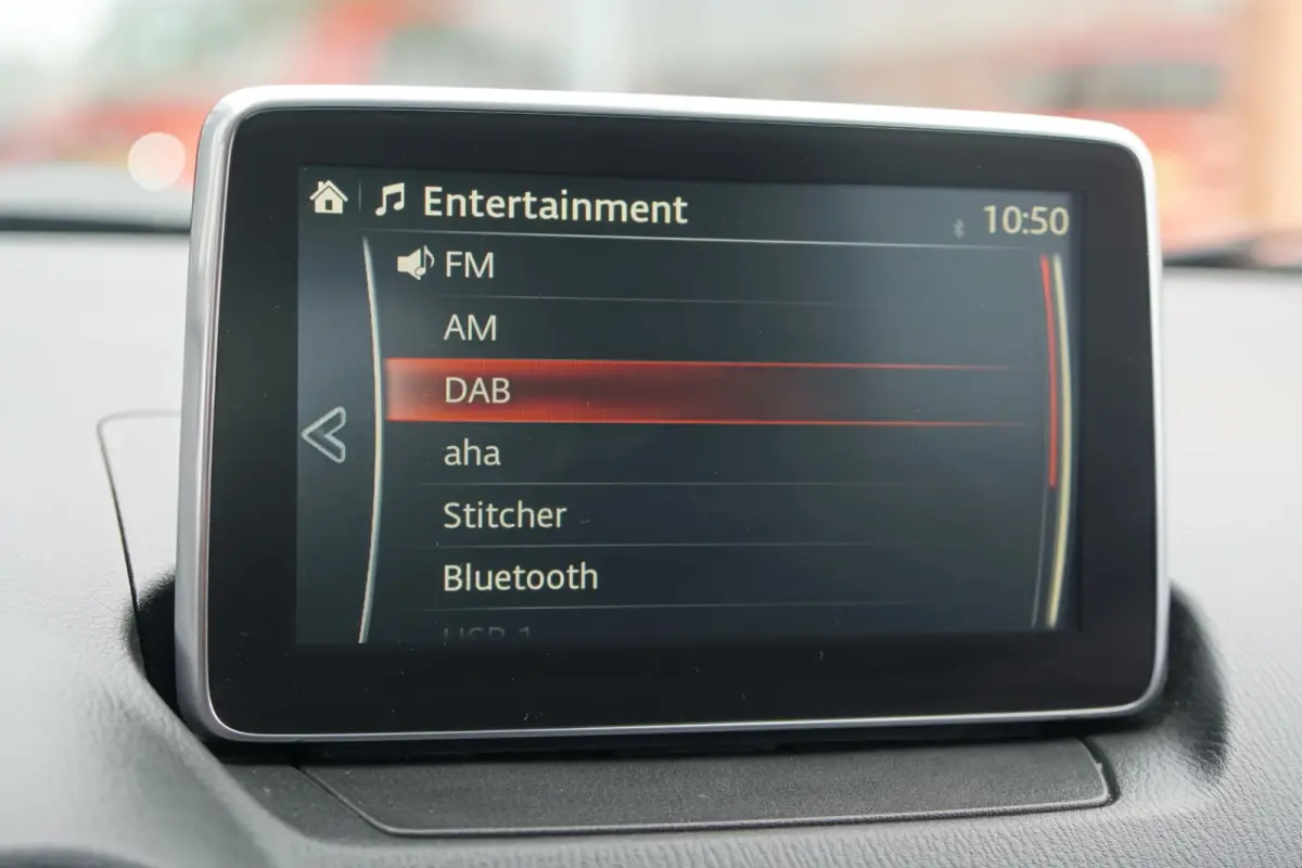 2.0 SkyActiv-G 120 S + LED / NAVIGATIE / SENSOREN / STOELVERWARMING