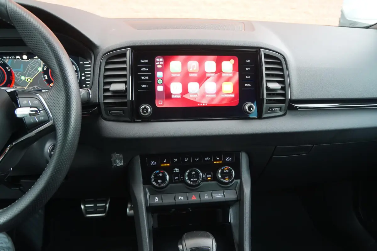 1.5 TSI ACT Sportline Business *EERSTE EIGENAAR* + KEYLESS / CAMERA / CANTON AUDIO / TREKHAAK