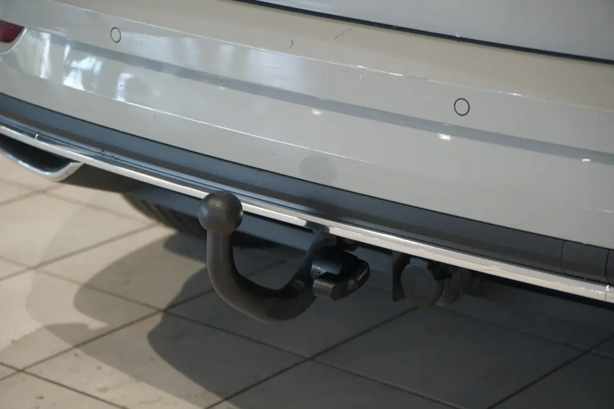 1.5 TSI ACT Sportline Business *EERSTE EIGENAAR* + KEYLESS / CAMERA / CANTON AUDIO / TREKHAAK