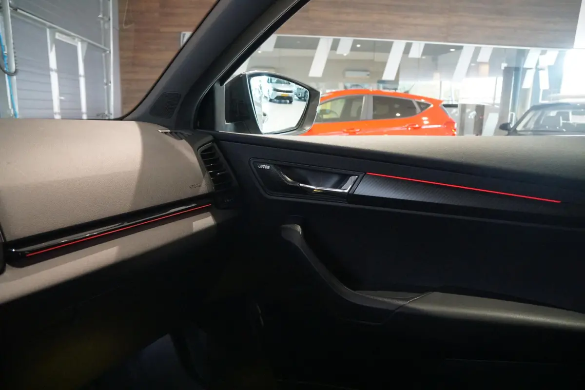 1.5 TSI ACT Sportline Business *EERSTE EIGENAAR* + KEYLESS / CAMERA / CANTON AUDIO / TREKHAAK