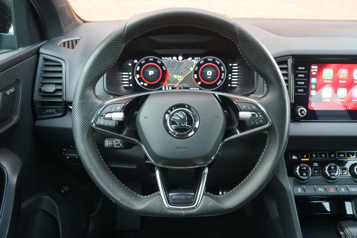 1.5 TSI ACT Sportline Business *EERSTE EIGENAAR* + KEYLESS / CAMERA / CANTON AUDIO / TREKHAAK