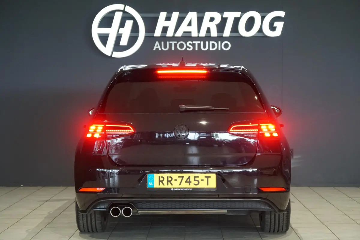 2.0 TDI GTD *INCL BTW* DSG / LEDER / CAMERA / LED / CARPLAY / ACC