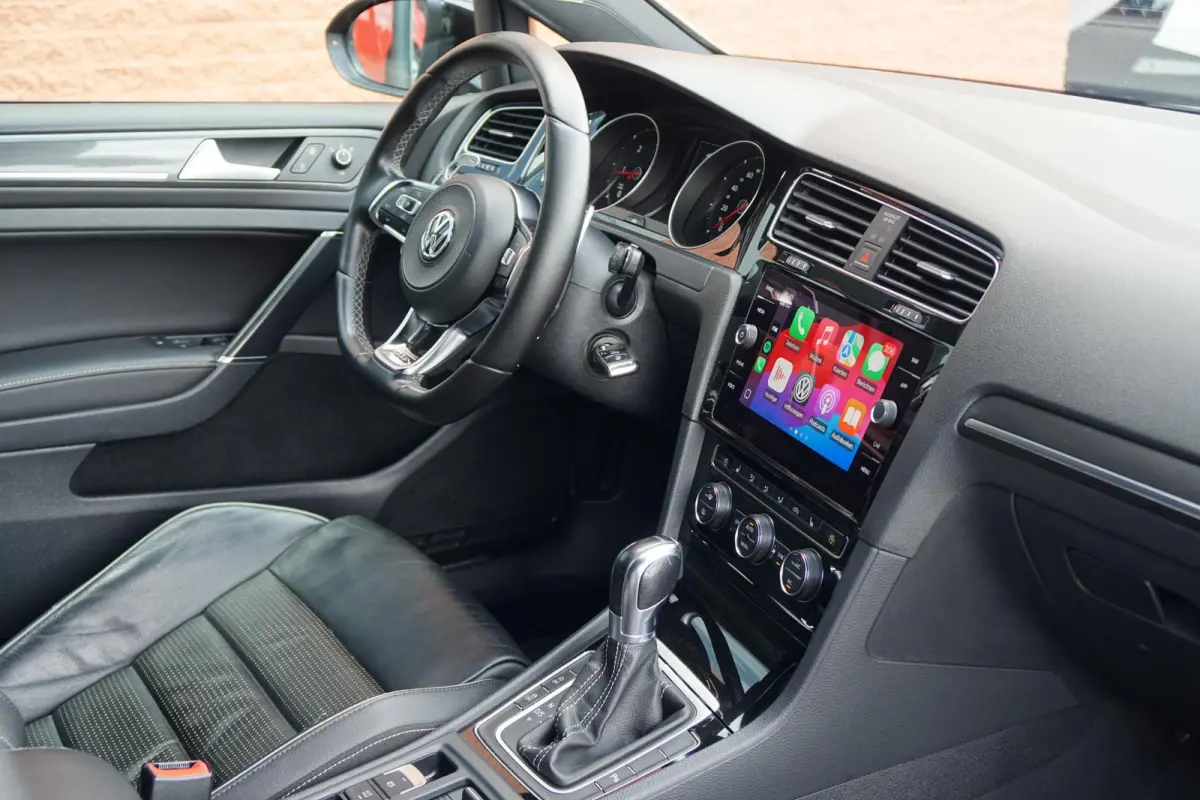 2.0 TDI GTD *INCL BTW* DSG / LEDER / CAMERA / LED / CARPLAY / ACC
