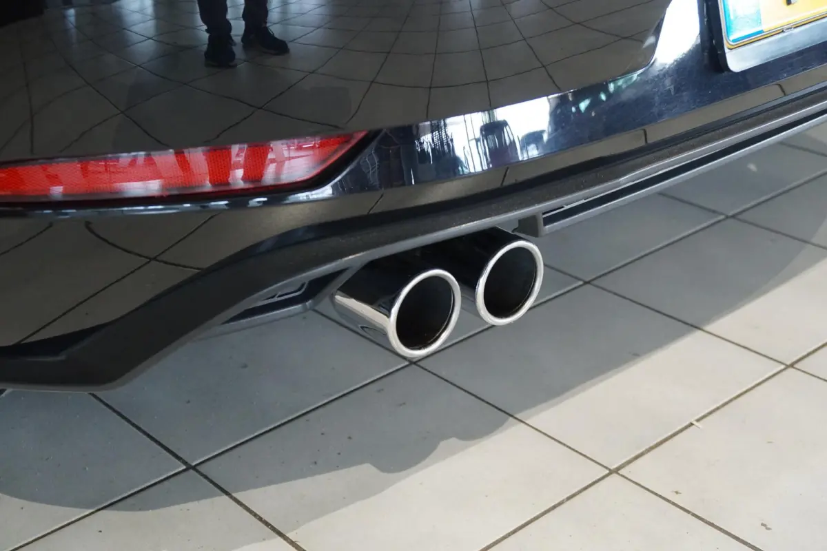 2.0 TDI GTD *INCL BTW* DSG / LEDER / CAMERA / LED / CARPLAY / ACC