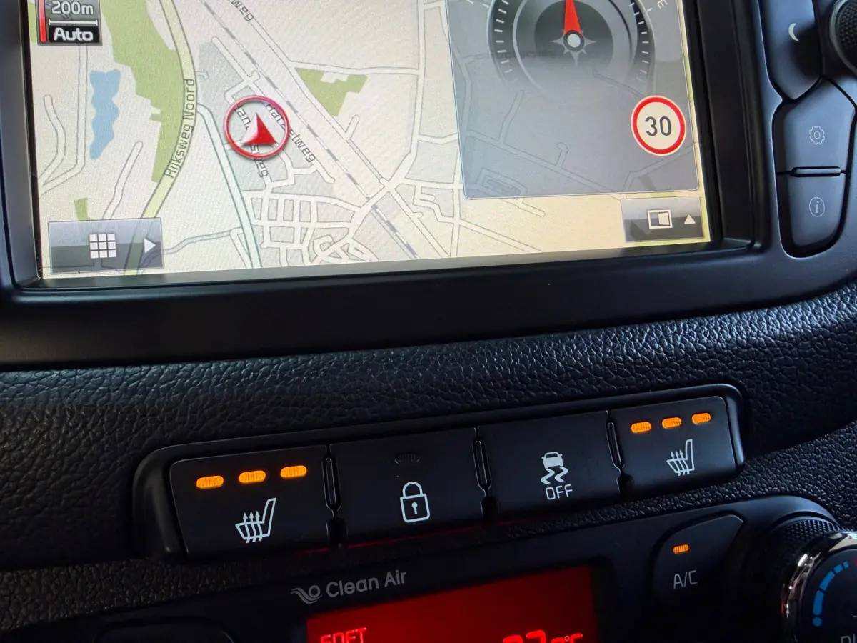 Pro_cee'd 1.6 T-GDi GT | 204PK | Pano | Alcantara | Stoelverwarming | DAB | Climate
