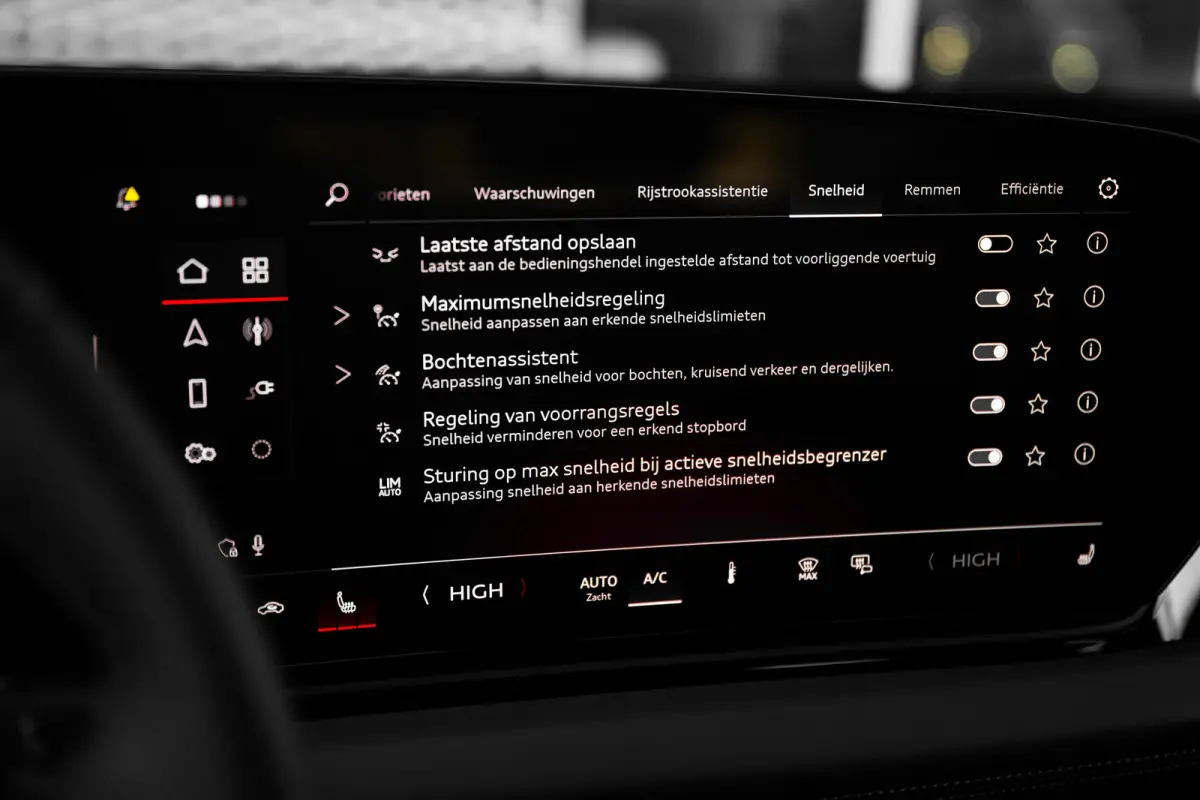 S edition | Audi smartphone interface | Comfortsleutel | Elektrisch instelbare voorstoelen