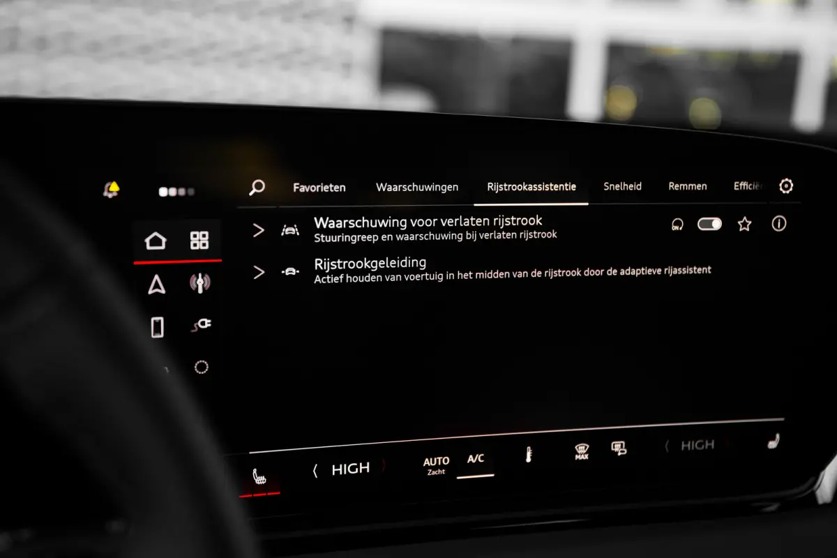 S edition | Audi smartphone interface | Comfortsleutel | Elektrisch instelbare voorstoelen