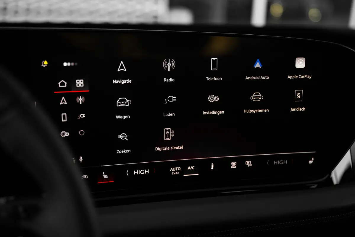 S edition | Audi smartphone interface | Comfortsleutel | Elektrisch instelbare voorstoelen