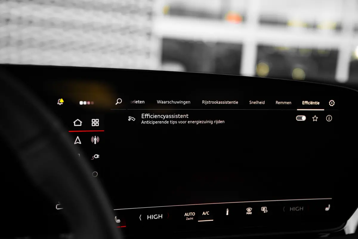 S edition | Audi smartphone interface | Comfortsleutel | Elektrisch instelbare voorstoelen